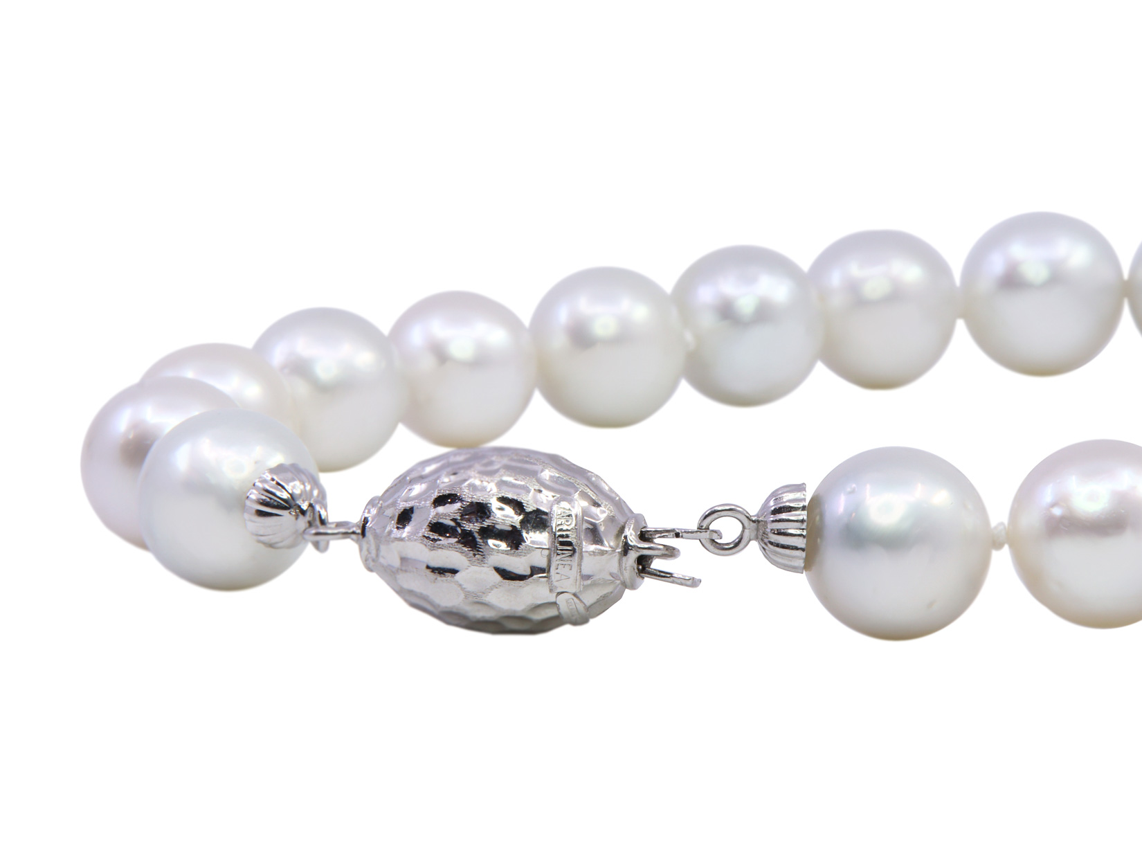 Collana di perle degrade Australiane da mm 15 a mm 12 con susta in oro giallo