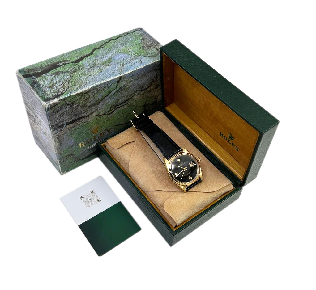 Rolex Oyster Perpetual Datejust 36 - Ref. 16018 - Ser. 707xxxx - 18kt. Yellow Gold Case - Rolex Box & Retailer Lab. Papers - Preowned