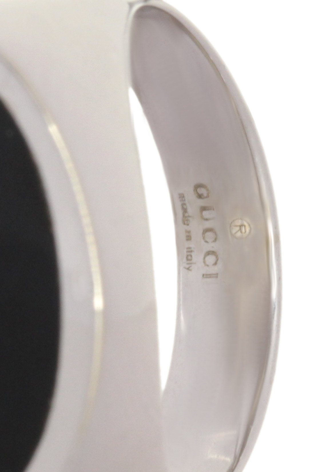 Anello Gucci in oro bianco 18 Kt.