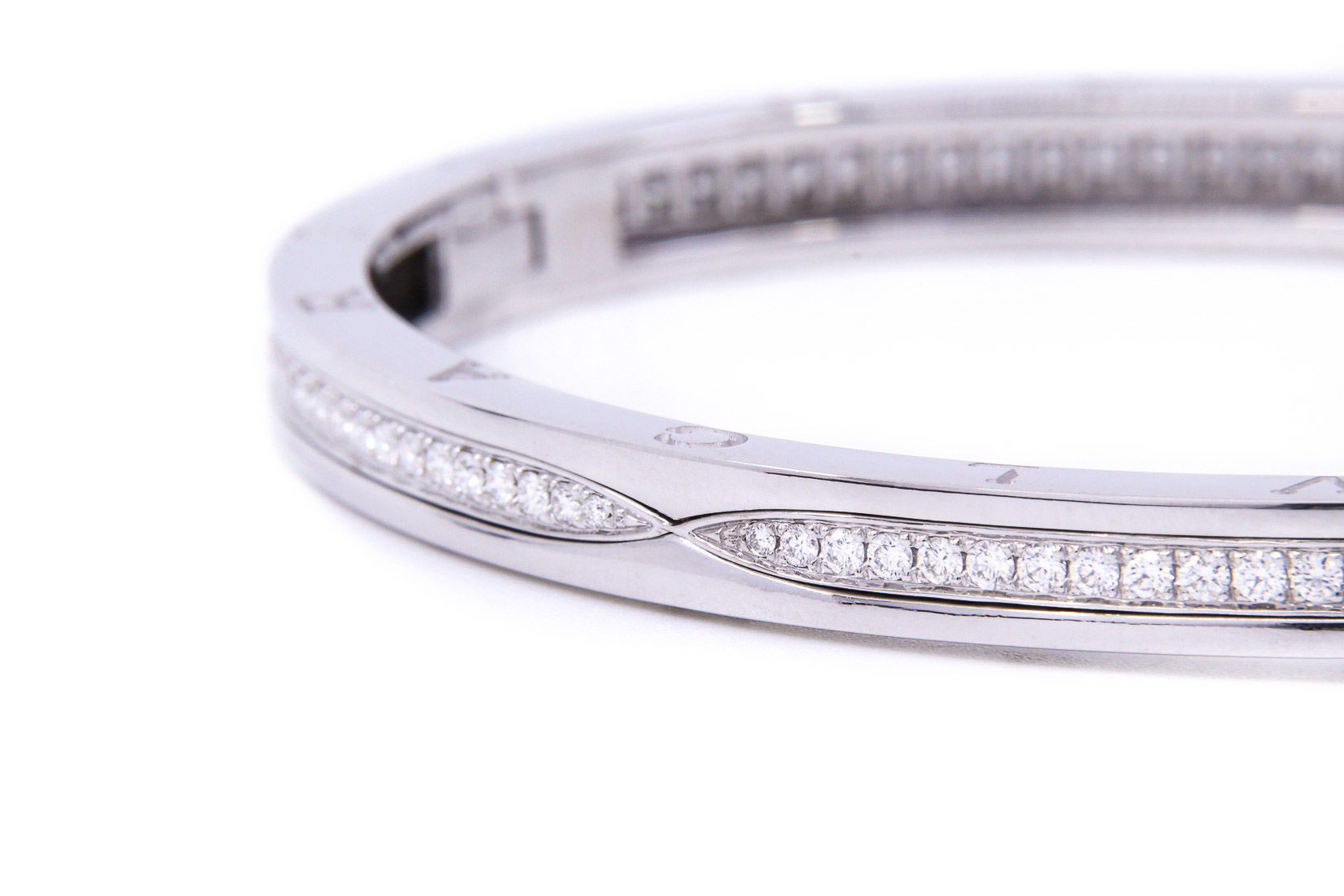 Bracciale Bulgari in oro bianco 18kt. di gr. 30,2 con diamanti