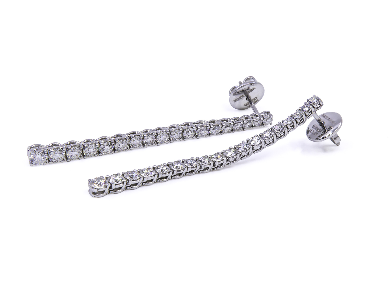 Orecchini in oro bianco tennis degrade' ct.3.51 F VVS - Gr.7.90 - cm.5.5