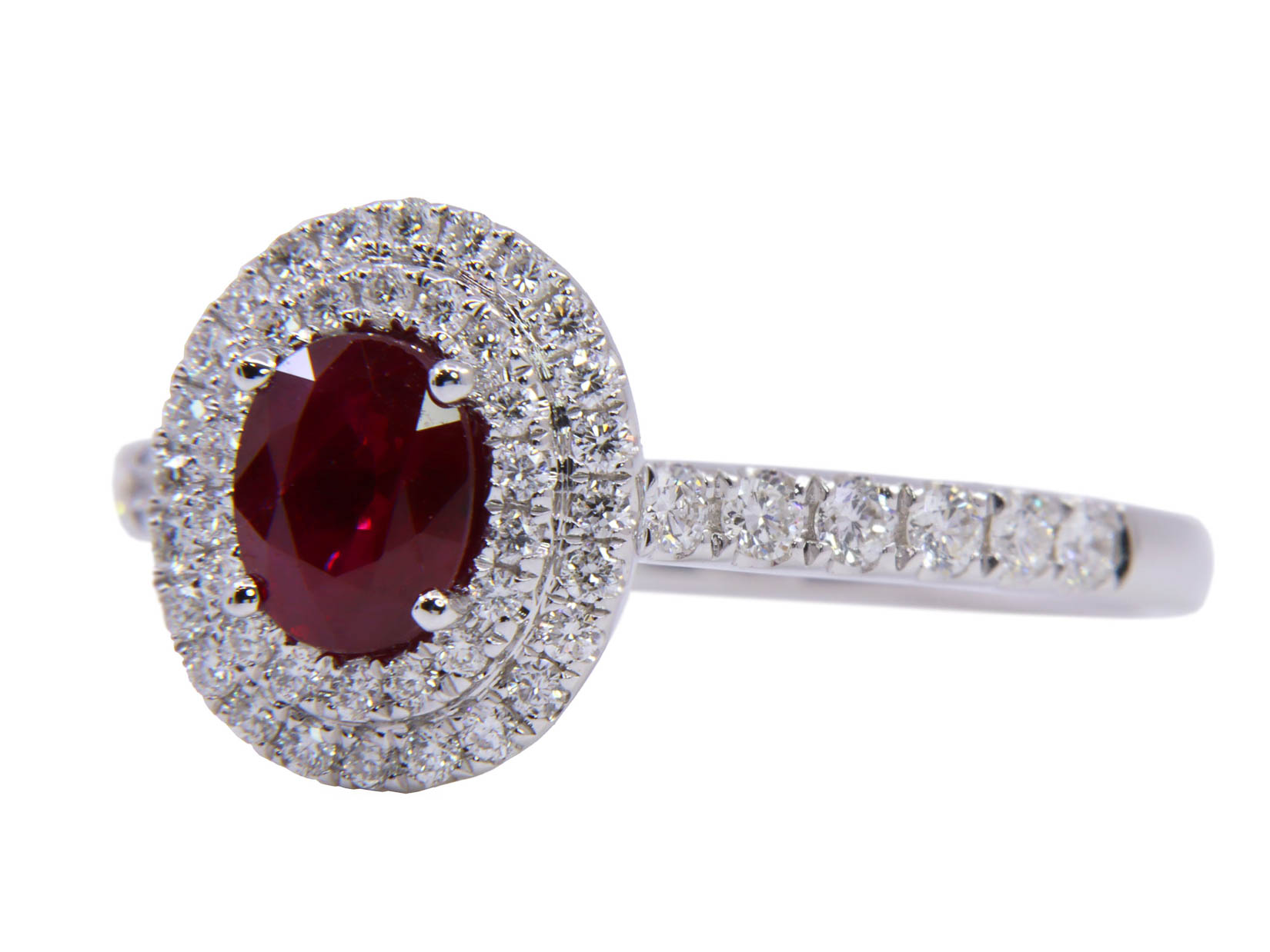 Anello - Rubino 0,78ct. brillanti 0,46ct. F/G-VVS in oro 18kt. 3,6gr