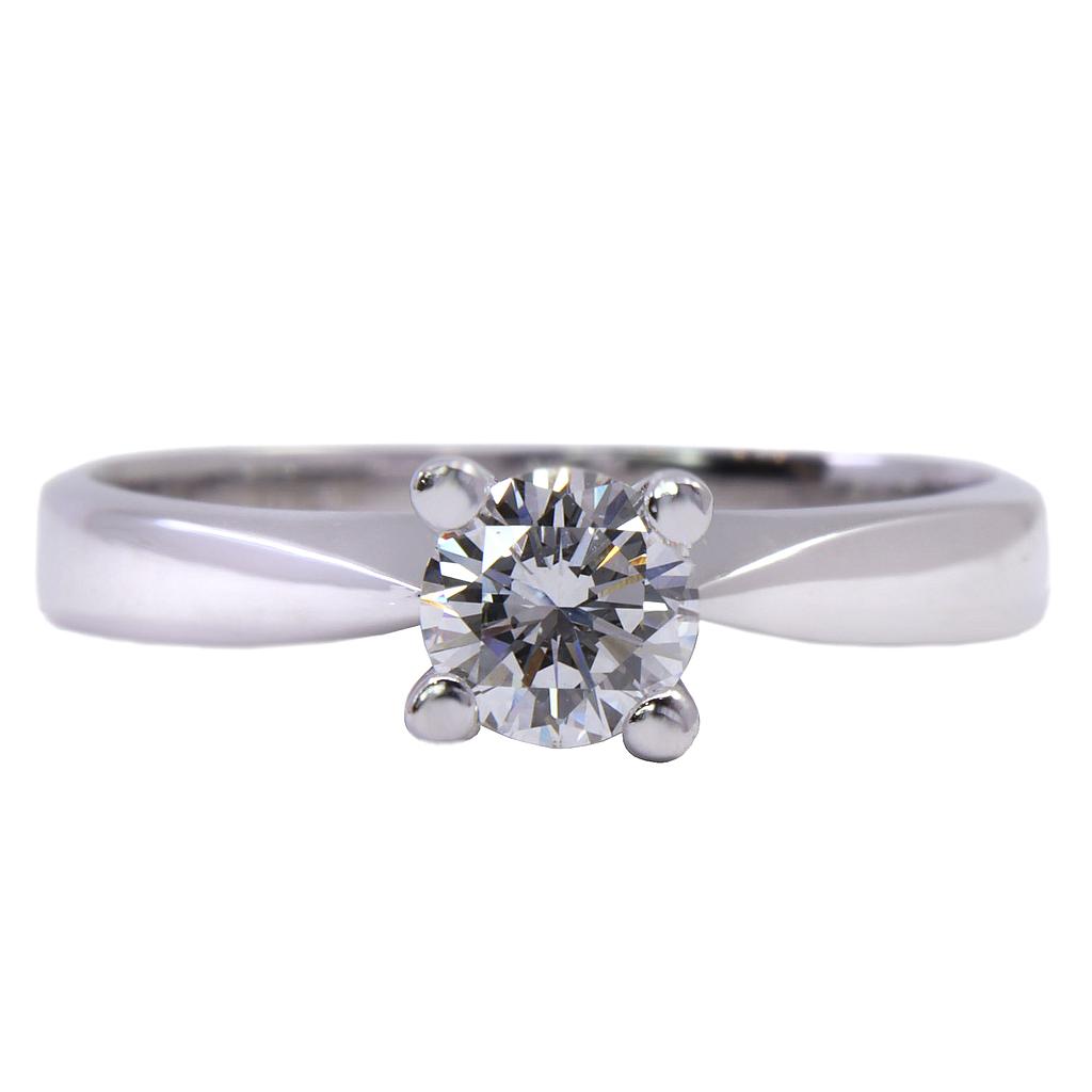 Anello solitario - Brillante 0,46ct G-VS1, oro 18kt peso totale di gr.3,50
